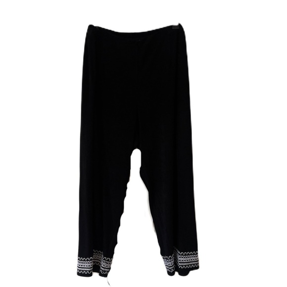 Chico's Size 4 Black Pull On Pants White Embroidered Trim Chicos XXL 1X Wide Leg - Picture 1 of 9